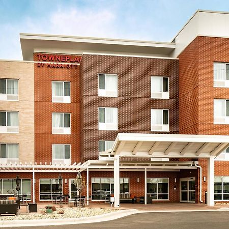Towneplace Suites By Marriott Dubuque Downtown Экстерьер фото